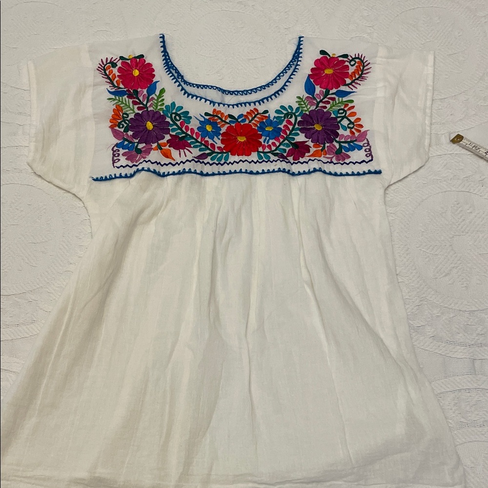 Embroidered Mexican White Blouse with Floral Design
